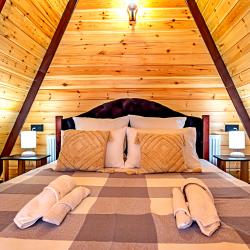 Фото Отель Просторный коттедж с беседкой