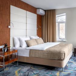 1-комнатные апартаменты студия для 3 гостей в V Hotel