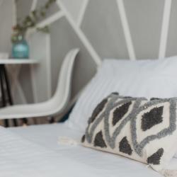 Фото Апартаменты на улице Карамзина 6