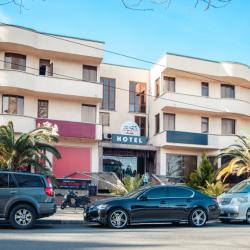 Фото Отель Family Holiday Hotel (Фэмили Холидей)