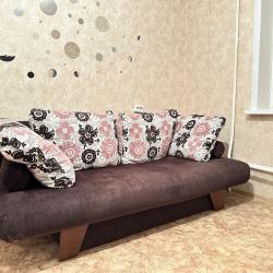 Фото Апартаменты на улице Кузбасская 108/3