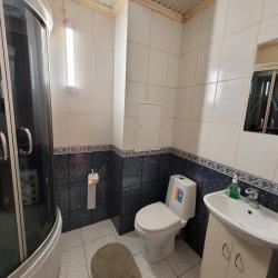 Фото Отель Onebed на улице имени Зверева 4