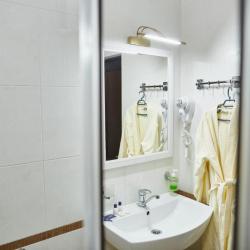 2-комнатный номер люкс с 1 двуспальной кроватью