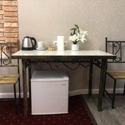 Номер стандарт с 1 двуспальной кроватью