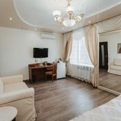 Номер студия с 1 двуспальной кроватью