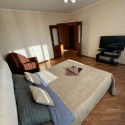 Фото Апартаменты на улице Мориса-Тореза 79