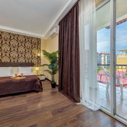 Salvador Holiday Hotel & Aqua-zone (Сальвадор Холидей) — 96a619d30f697b1c838fbe5915eaabd2