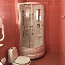 Номер стандарт с 1 двуспальной кроватью