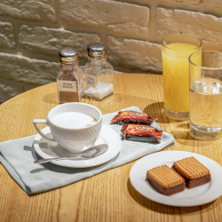 Фото Отель KamInn (КамИнн)