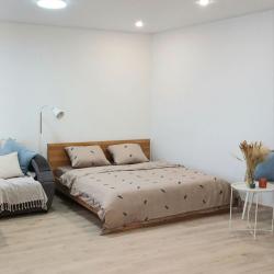 Фото Апартаменты Гранат на Готвальда