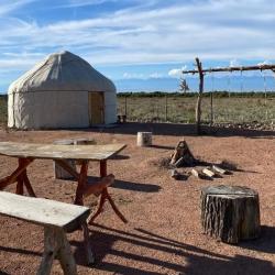 Фото Отель Yurt camp Sonun (Юрточный лагерь Сонун)