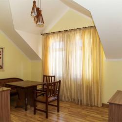 Семейный номер с кухней