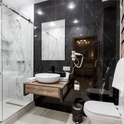 Эконом с фальш-окном