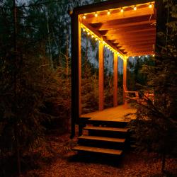 Коттедж улучшенный с 1 двуспальной кроватью