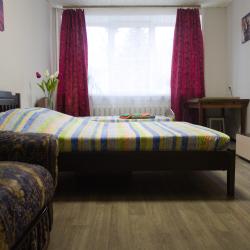 Фото Апартаменты на улице Кольцова 3