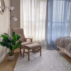 Апартаменты улучшенные ул. Аблукова, 22-1107