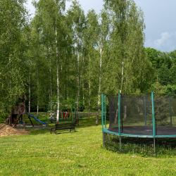 Коттедж улучшенный с 2 односпальными и 1 двуспальной кроватью