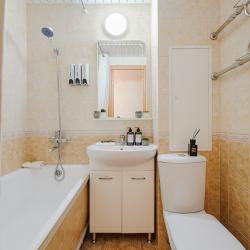 Фото Апартаменты в 8-м микрорайоне корпус 815
