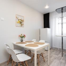 2-комнатные апартаменты улучшенные Алексеева 115