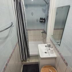 Фото Апартаменты на улице Октябрьская 1