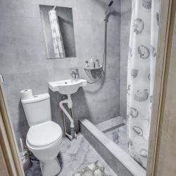 Фото Отель YourHouse (ЙоХаус) на улице Ташена Утепова