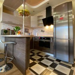 Фото Отель Уют Home (Хоум) на улице Дмитрия Михайлова 1-48