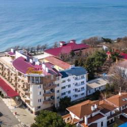 Фото Отель Маяк (бывш. Боспор)