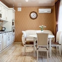 Фото Отель Комфортный дом для семeйного отдыxа