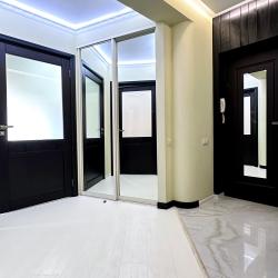 Фото Отель Трехкомнатная квартира люкс