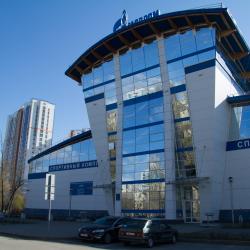 1-комнатная комната люкс с 3 двуспальными кроватями
