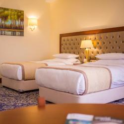 Фото Отель Ramada Almaty (Рамада )