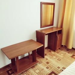 Номер стандарт с 1 двуспальной кроватью c балконом