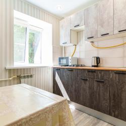 Фото Отель LetoApart (ЛетоАпарт) на улице Исаева 13