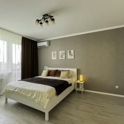 Фото Апартаменты на улице Валентины Трофимовой 11