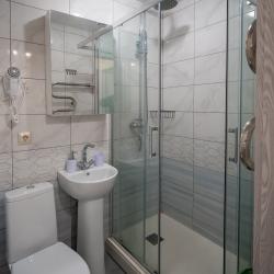 Номер стандарт с 2 односпальными кроватями (с пансионом)