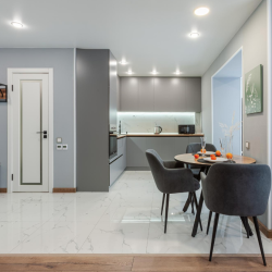 Апартаменты студия Мехзавод 1 квартал 69 с 2 двуспальными кроватями