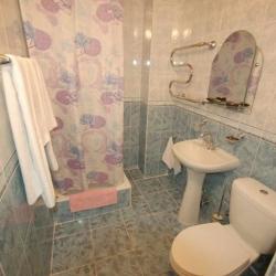 Номер стандарт с 2 односпальными кроватями (с завтраком)
