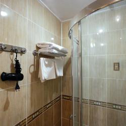 Номер стандарт с 1 двуспальной кроватью