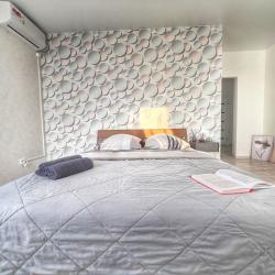 Фото Отель Harmonia Apartments (Гармония Апартментс) на улице Клементины Черчелль 5