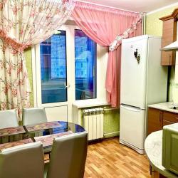 Фото Апартаменты на улице Малахова 97