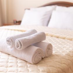 Фото Отель LetoApart (ЛетоАпарт) на улице Удалова 7