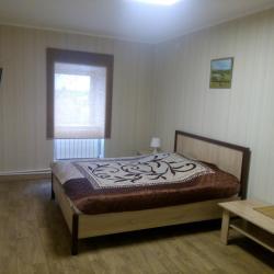 Комната стандарт с 1 двуспальной кроватью