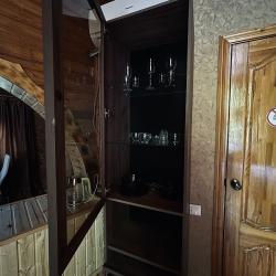 Номер улучшенный с 1 двуспальной кроватью (мансарда) С10