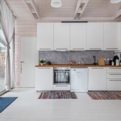 Фото Отель Comfort life (Комфорт Лайф) на Осенней 2Б