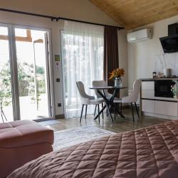 3-местный Коттедж в лесу №7