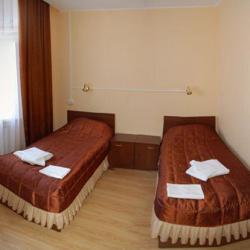 Номер стандарт с 2 односпальными кроватями (с завтраком)