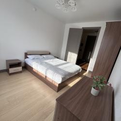 Фото Апартаменты на улице 2-я Оранжерейная 4А