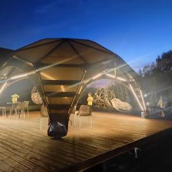 Фото Отель The Les (Лес)