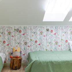 Номер стандарт семейный с 2 односпальными и 1 двуспальной кроватью (мансарда)