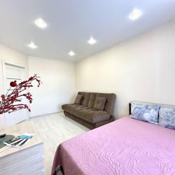 Фото Отель Compass (Компасс) в 15-м микрорайоне 42